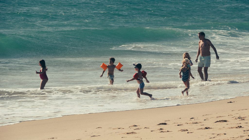 Vacances en famille : pourquoi choisir un camping 5 étoiles au bord du lac de Biscarrosse ?